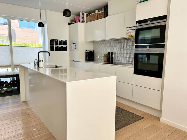 Byhus med top beliggenhed gallery image 4