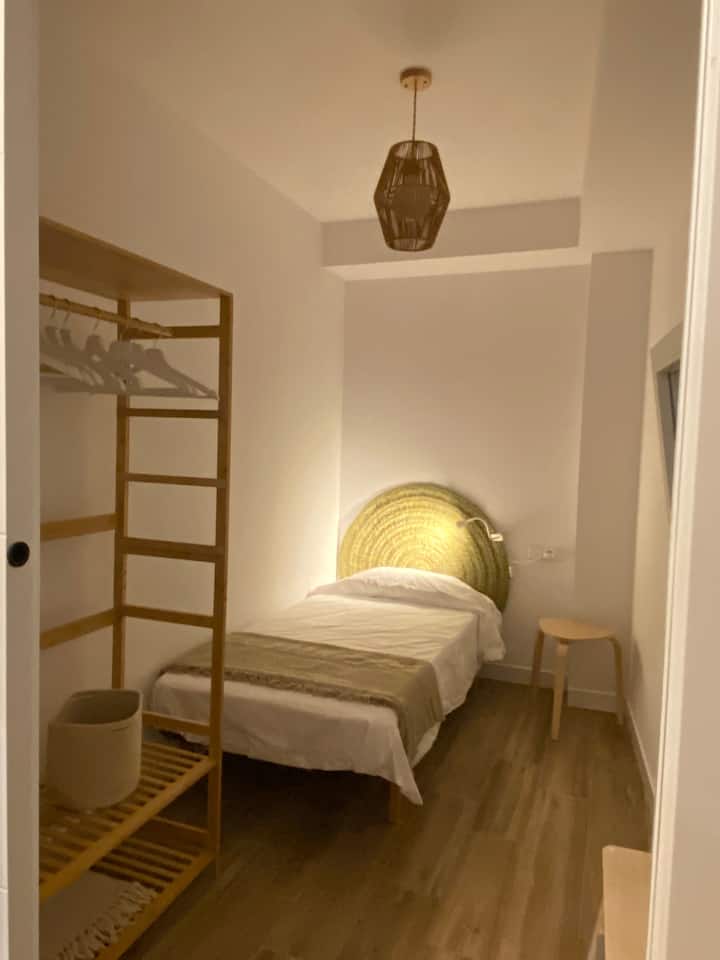 საძინებელი 2