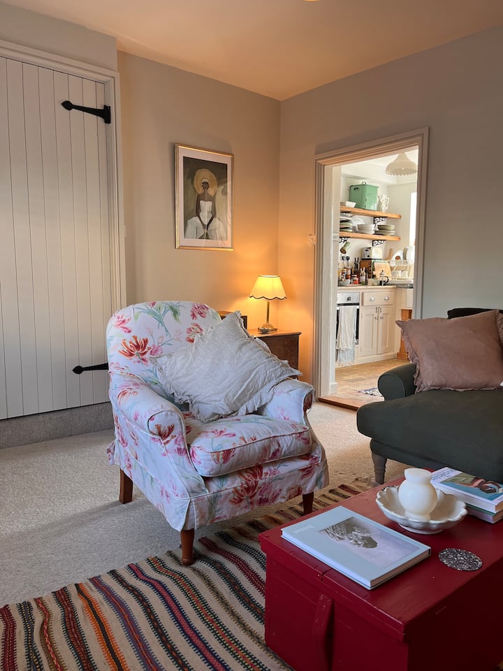The Little Mouse House - Long Melford