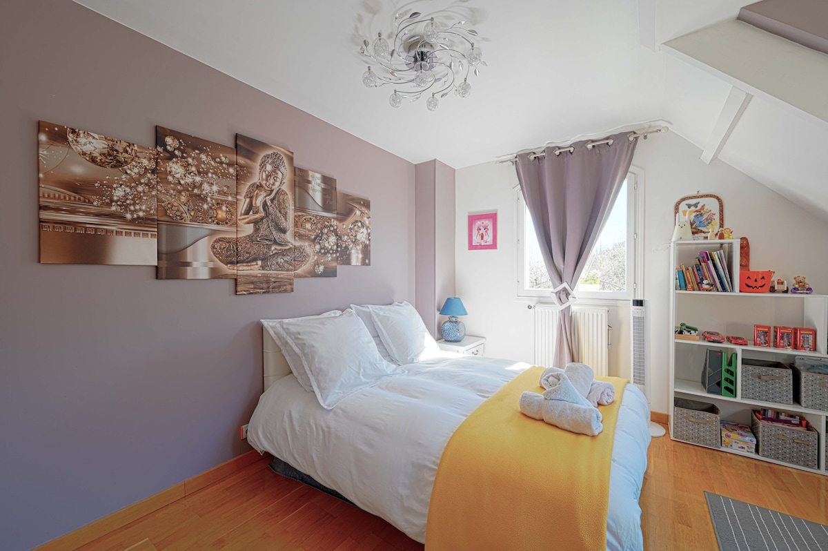 საძინებელი 1