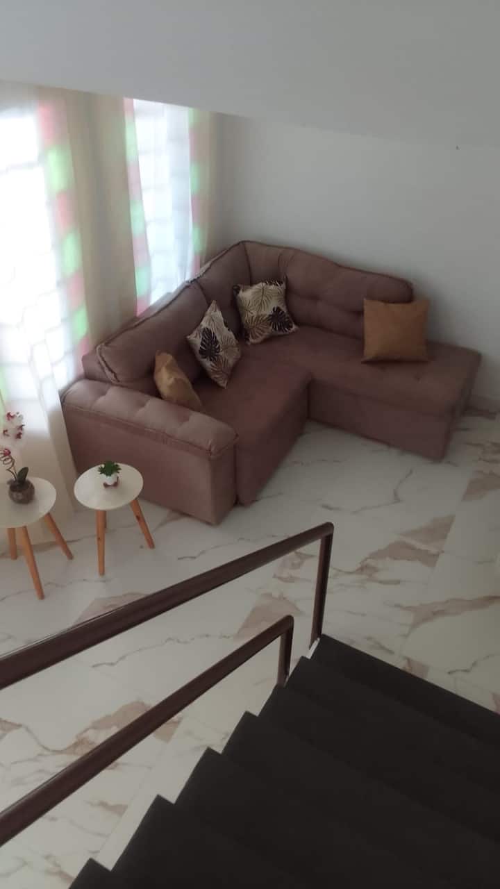 Encantadora Casa De 2 Andares - Belo Horizonte