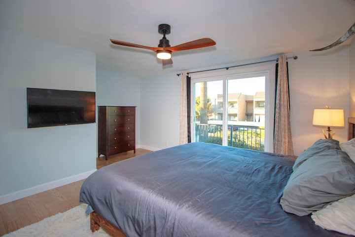 Godoro jipya la ukubwa wa Zambarau