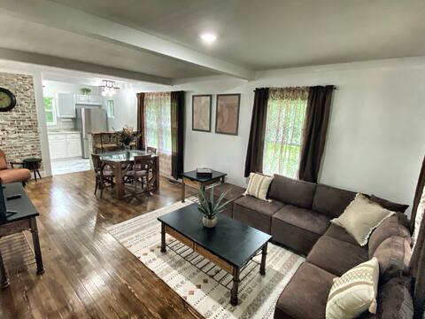 Current River Cottage-Quaint w/Character