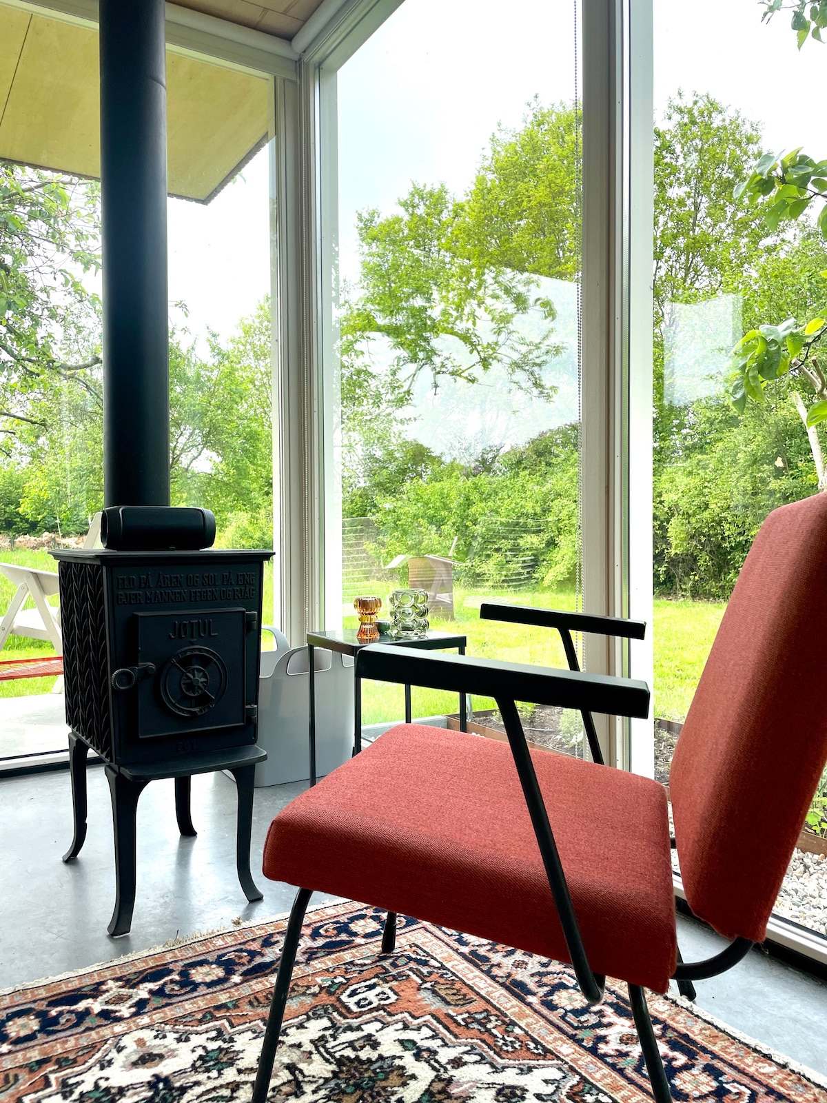 Top performing Airbnb: Tiny house in boomgaard in Wijk 00 Nunspeet