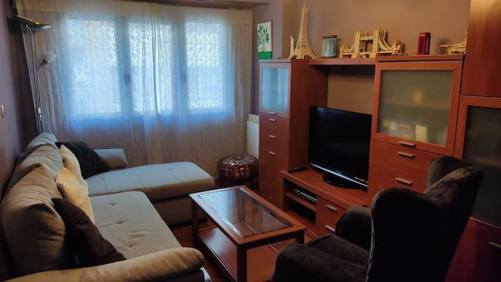 Amplio Apartamento En Santurtzi - Portugalete