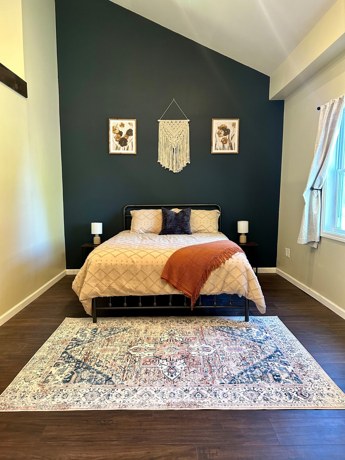 غرفة النوم 1