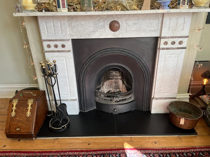 Large Town House In Central Harrogate - Harrogate