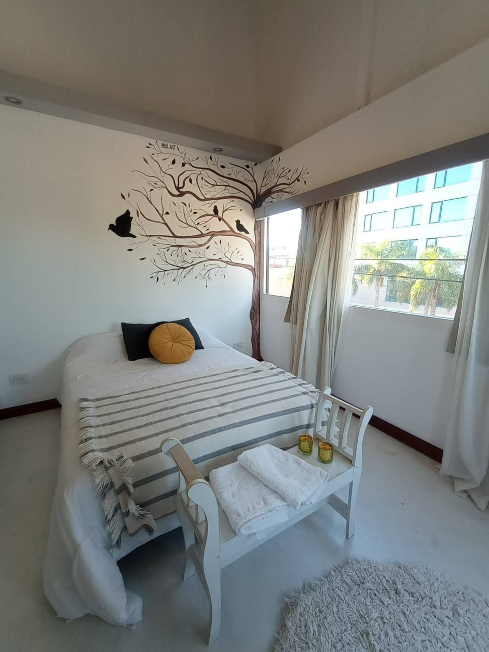 Lemon room