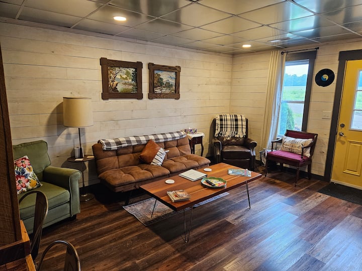 The Lone Oak - Missouri