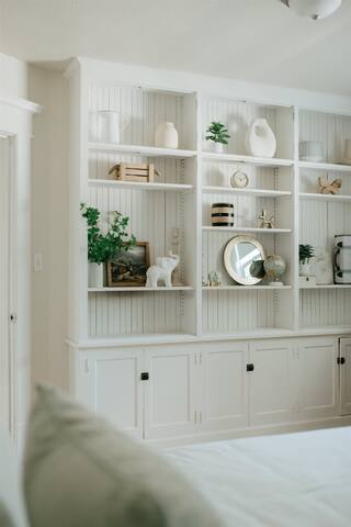 Spacious 1900s Home Minutes from Downtown St. Paul gallery image 5