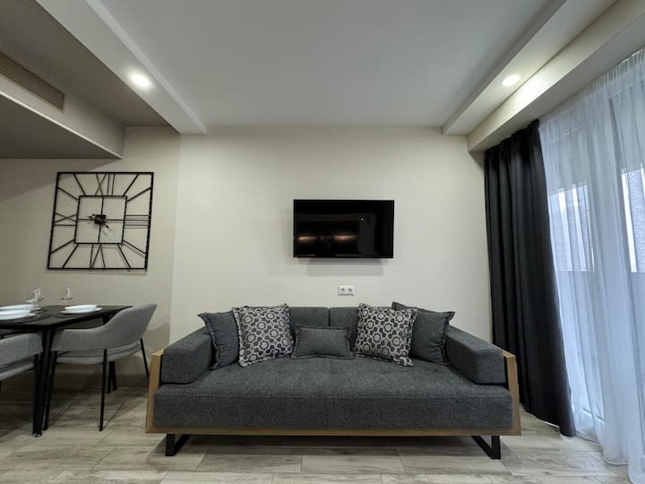 Alliance Palace 8 Apartment - Batumi