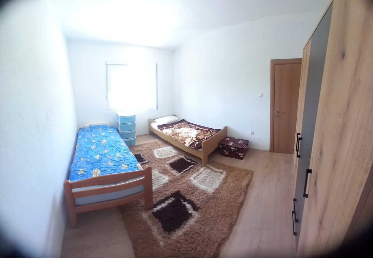 საძინებელი 2