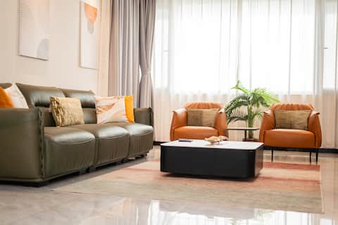 RIVER VIEW Luxury Gombe Apart. with Rooftop Pool