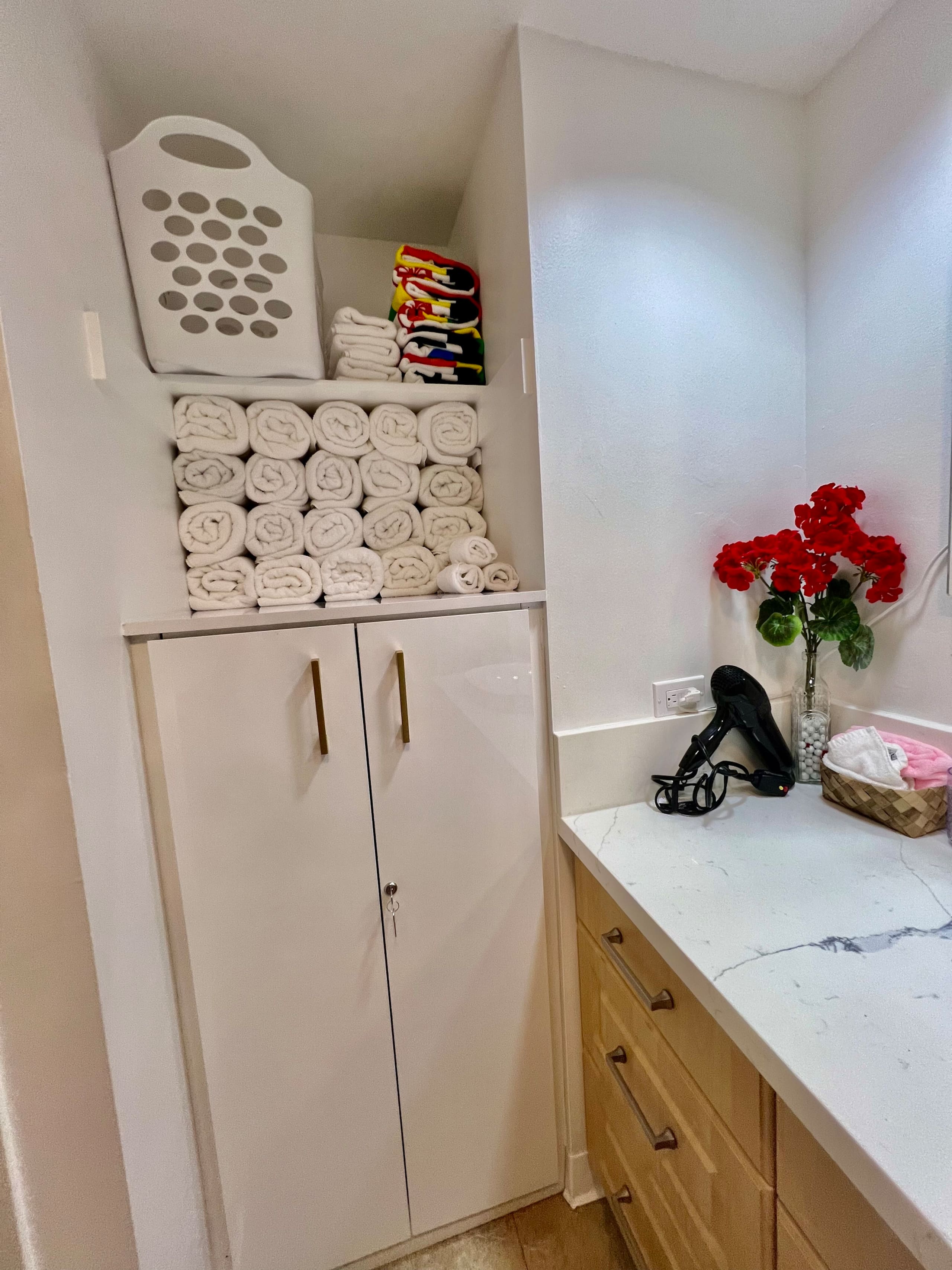 Condo in Honolulu · ★4.89 · 1 bedroom · 3 beds · 1 bath - Image 40