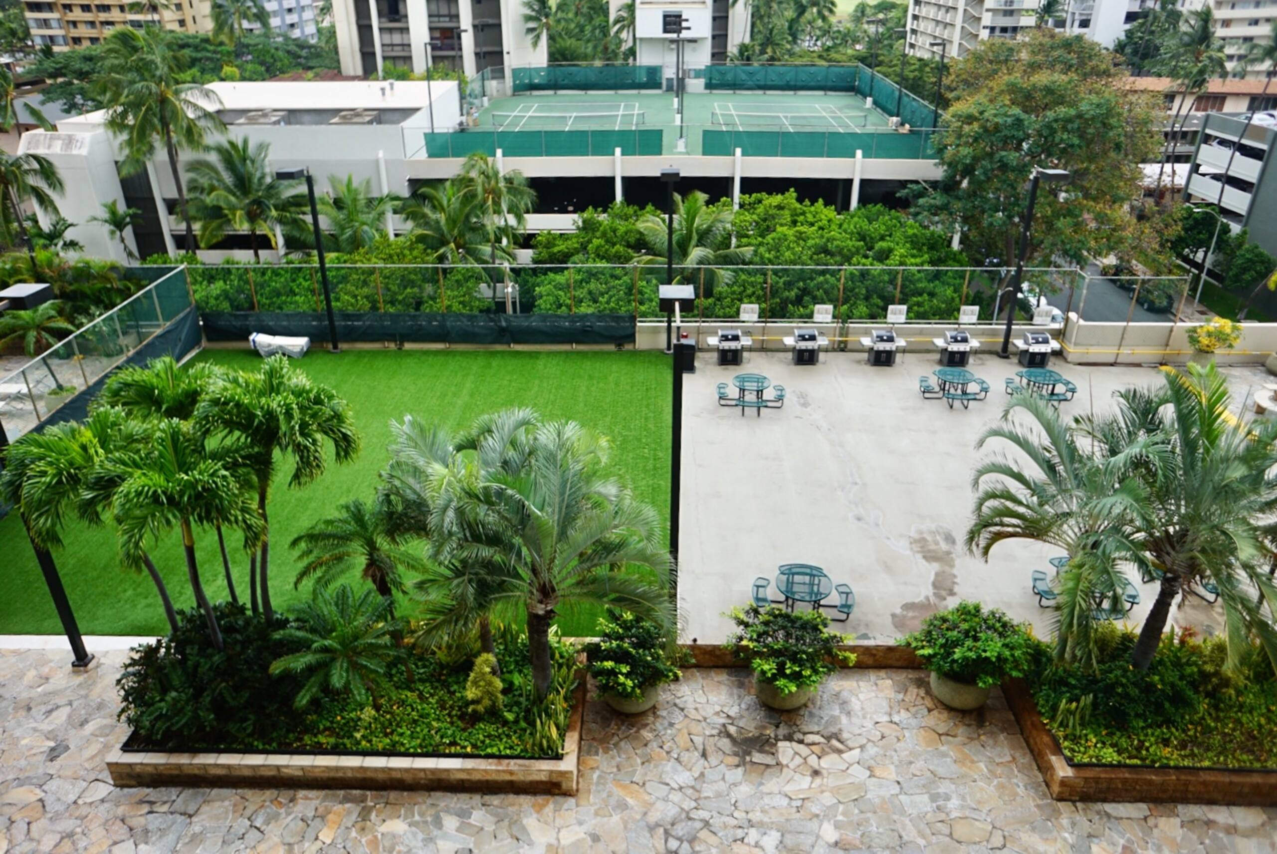 Condo in Honolulu · ★4.89 · 1 bedroom · 3 beds · 1 bath - Image 49