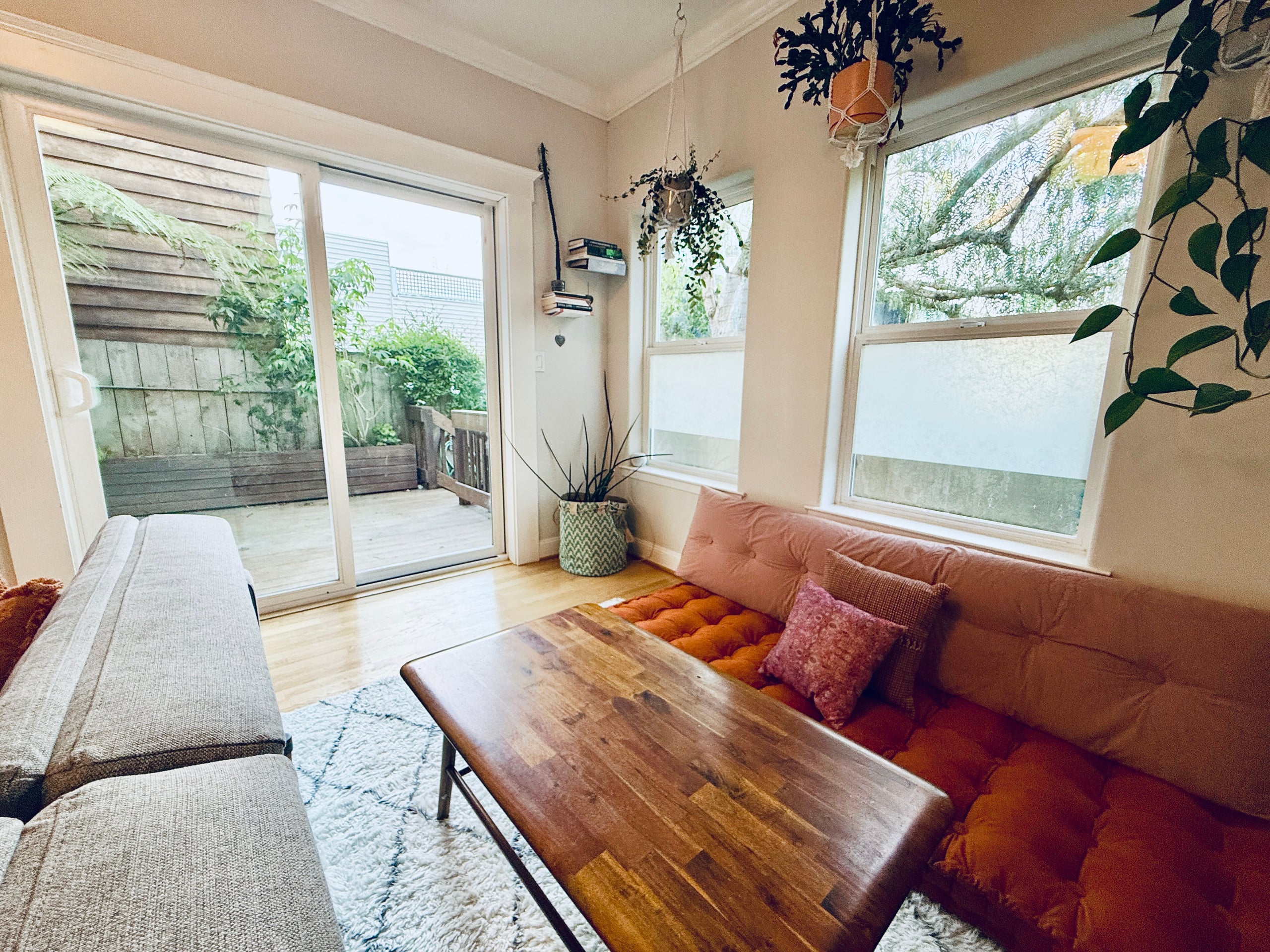 Home in San Francisco · ★5.0 · 3 bedrooms · 4 beds · 3 baths - Image 3