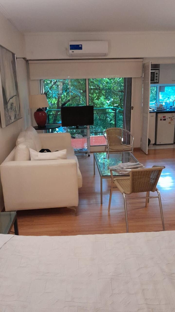 Kitnet de 1 quarto no 3º andar em Retiro
