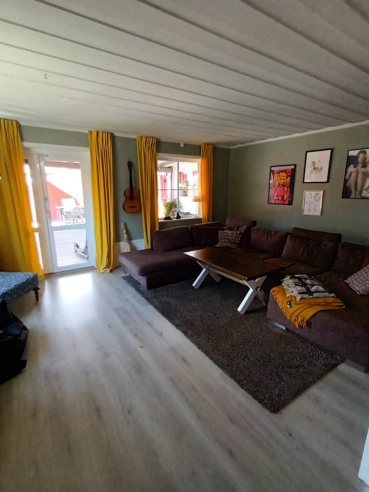 Mysig Villa Med Pool - Hudiksvall