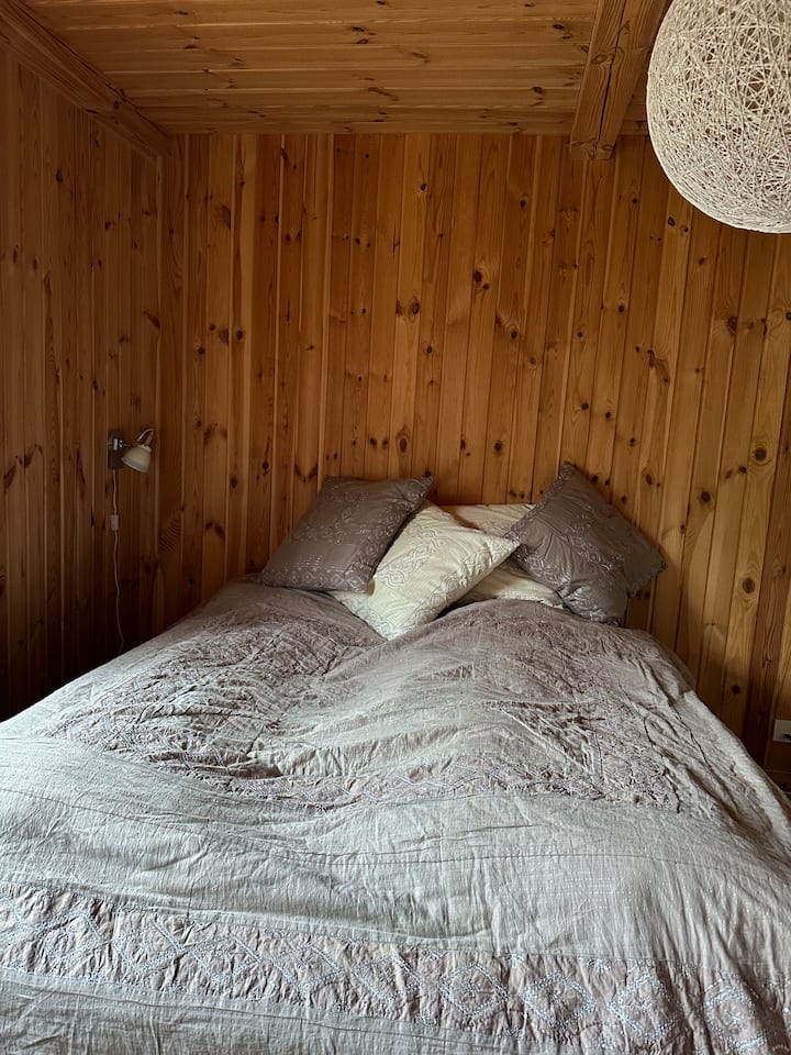 غرفة النوم 1