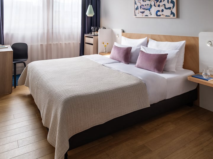 Numa | Standard Room Near Berlin Zoo - Aeropuerto de Berlin Tegel (TXL)