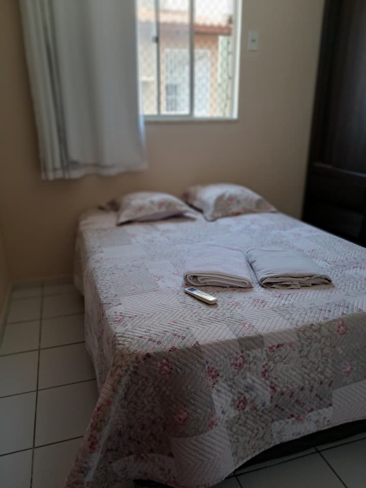 Habitación doble, cama tamaño queen
Nota: No hay aire acondicionado 