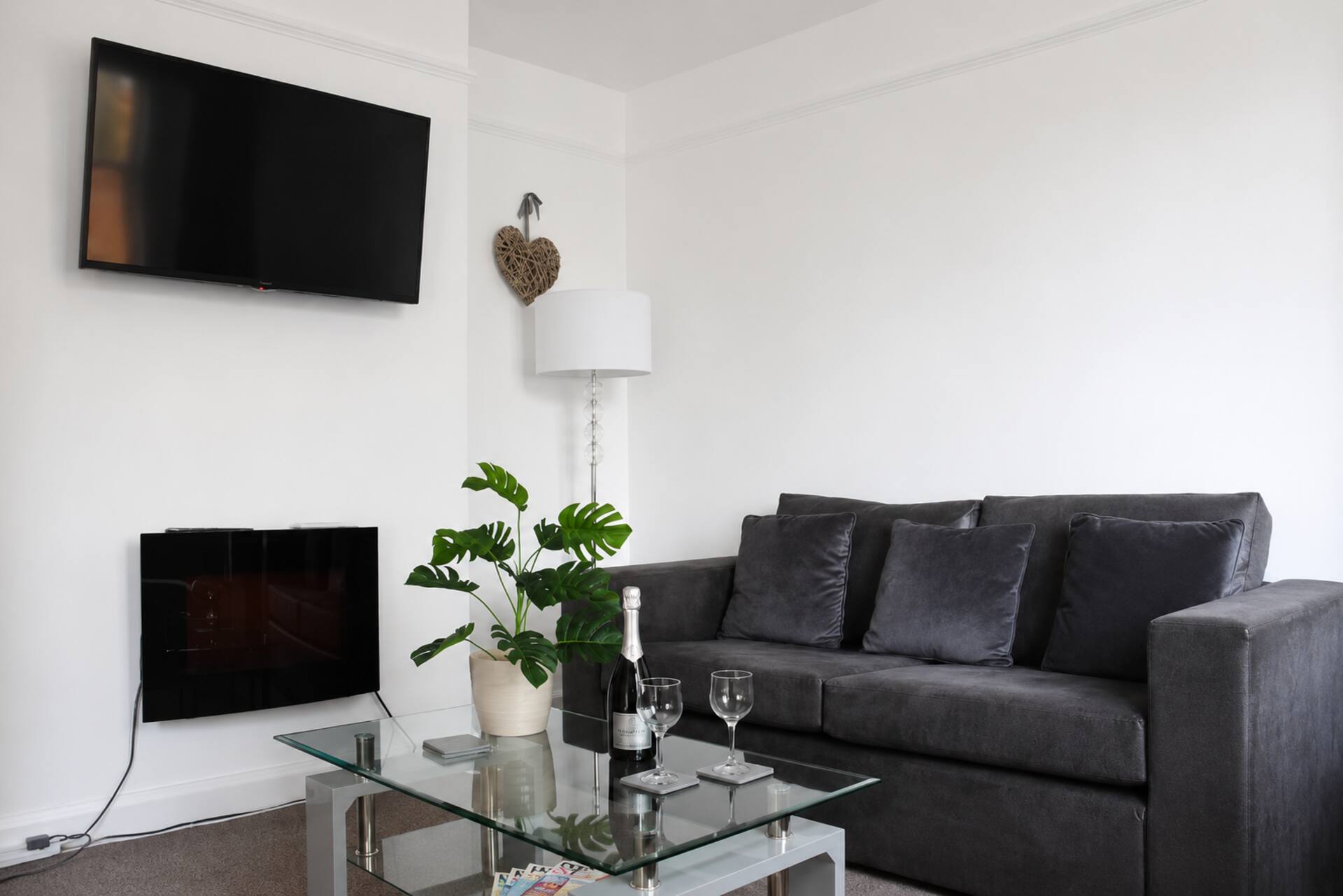 Friarscroft Lodge Holiday Home — photo 4