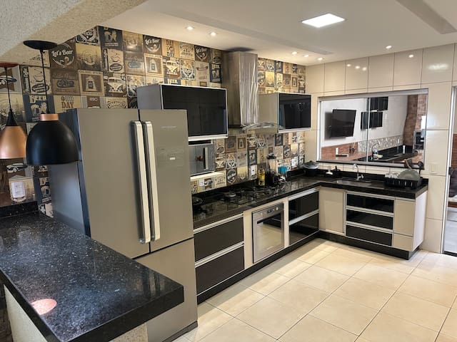 Entire home with 3 bedrooms in Goiânia - Aluguel por temporada ou mensal