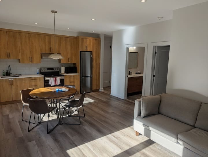 Whispering Timber Suite - Ottawa