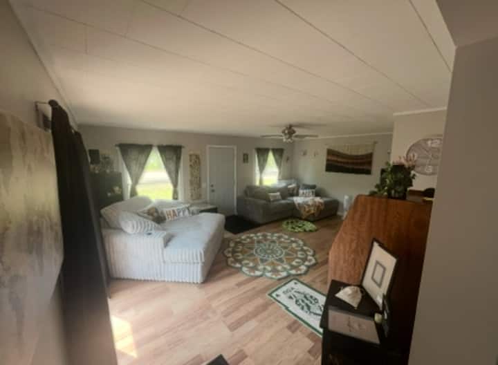 Beautiful Butterfly Inn - Black River Falls, WI