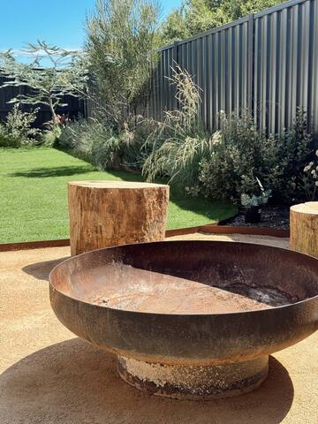 The Lon House gallery image 3