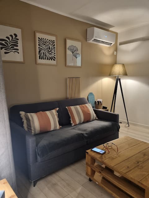 Successful Airbnb property: Charming garden apartment in Lumio