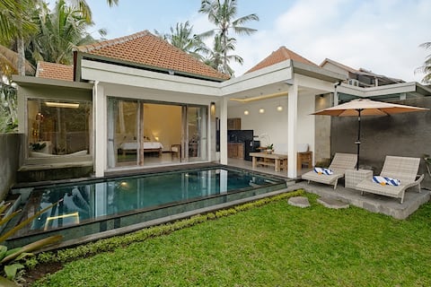 #7 1 BR w/Private pool & Kitchen with Paddy View