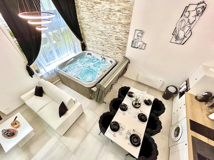 ಲಿವಿಂಗ್ ರೂಮ್