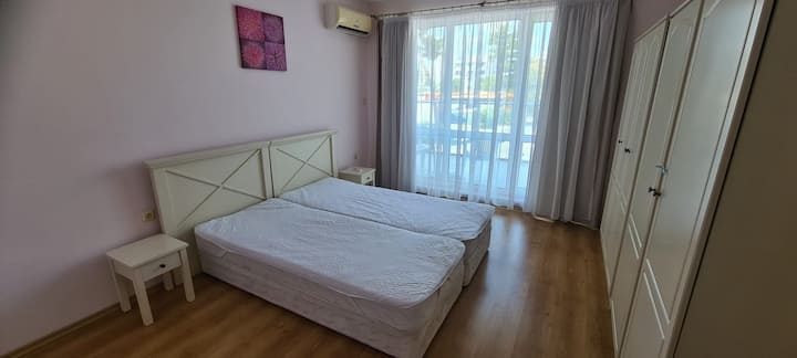 غرفة النوم 2