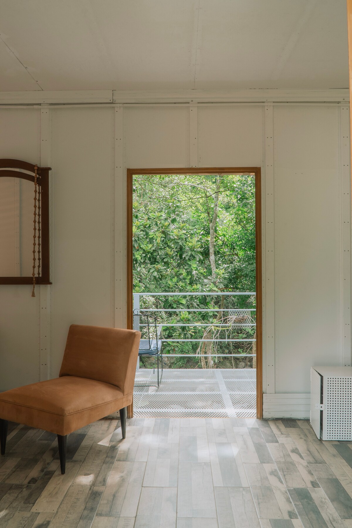 Popular Airbnb listing: Casa Ámbar | Estudio Rural in Ponce