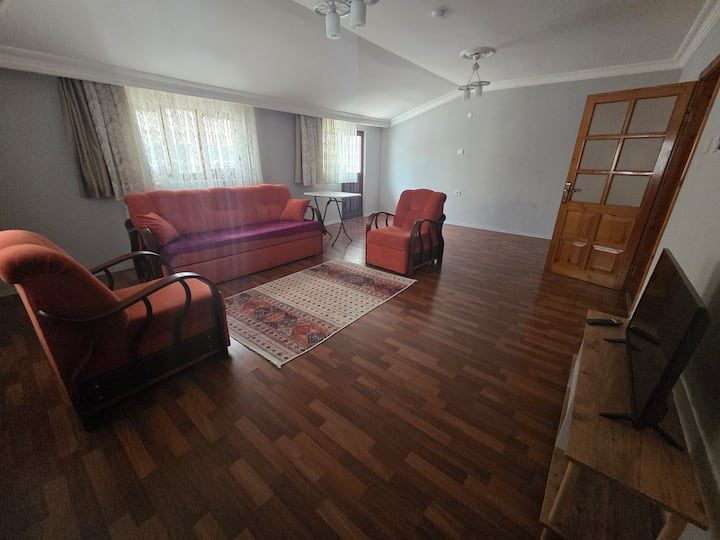 Trabzon Merkez Meydan(meydan 50 Metre Uzaklikda) - Trabzon