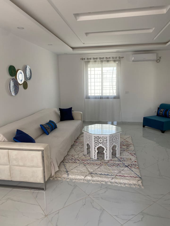 Location Maison Avec Piscine Sans Vis à Vis - Midoun