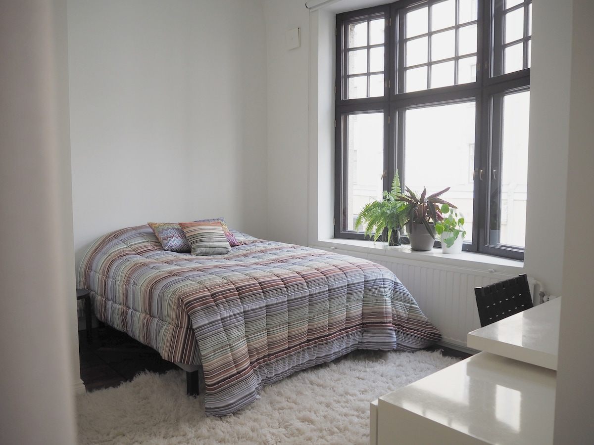 Висококачествено легло Unikulma, 160 x 200 см