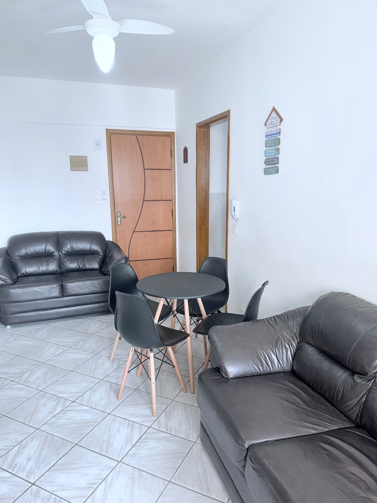 ห้องนั่งเล่น