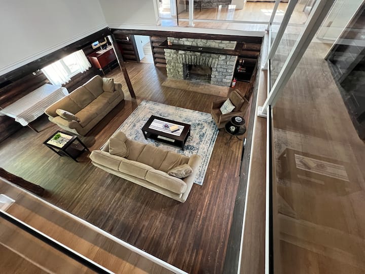 Lakehouse Chalet By The Beach - Port Colborne