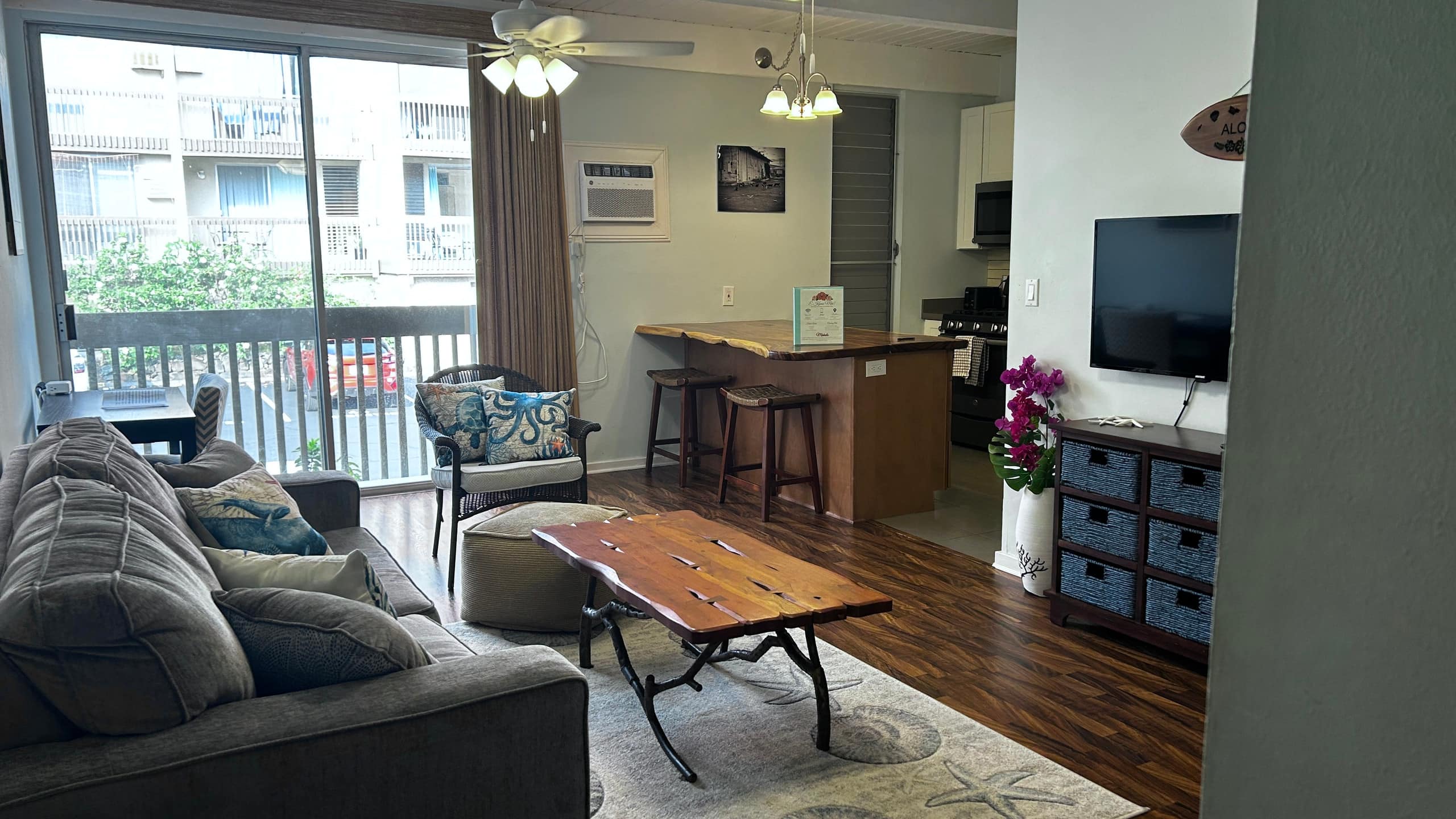 Condo in Kailua-Kona · ★4.84 · 1 bedroom · 2 beds · 1 private bath - Image 1