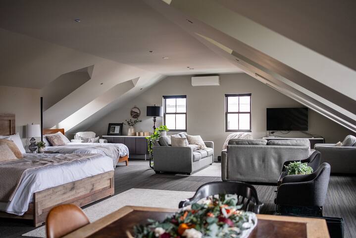Short And Suite BnB managed Airbnb listing 3