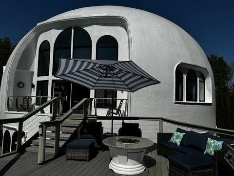 Sunset Shores Lakeside Dome Home