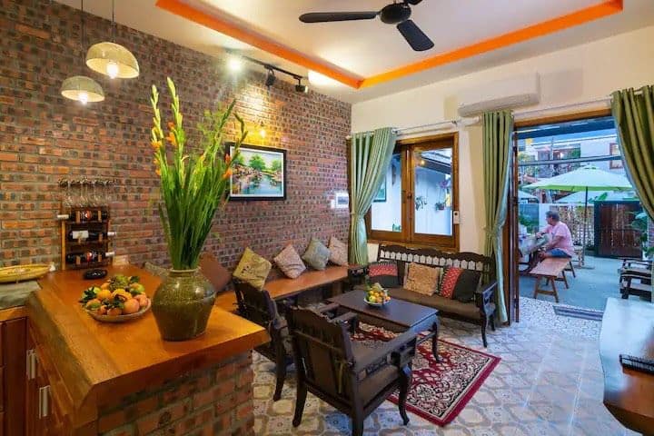Romantic 2 Br  Private Villa , Swpool, Free Bikes - ホイアン