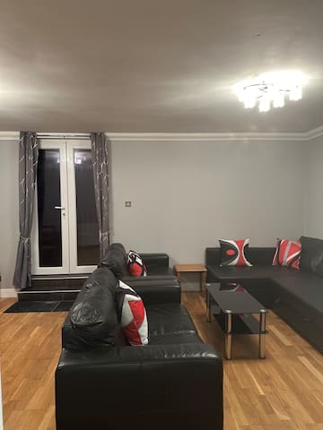 Edinburgh Lauriston 4 bedrooms 7 beds duplex