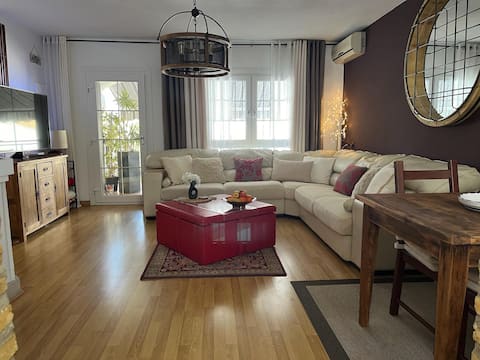 Propiedad de Airbnb exitosa: Villamartin Peaceful Oasis en Orihuela