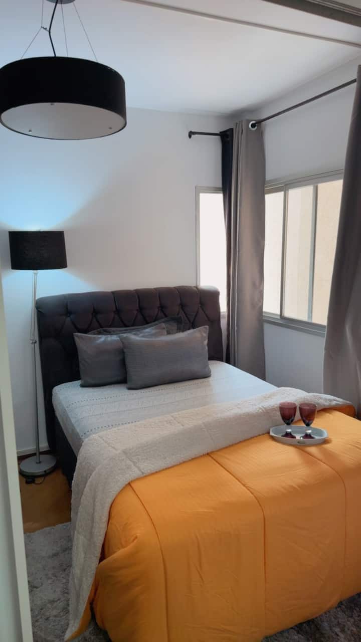 ห้องนอนเตียงคู่ 01 ภาพถ่ายช่วงกลางวัน 