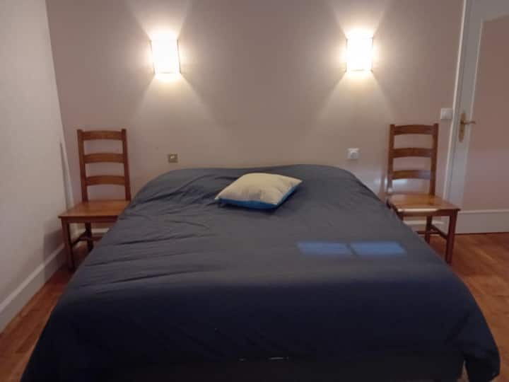 غرفة النوم 2