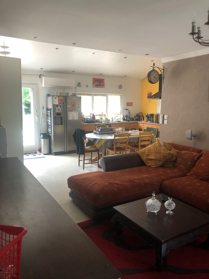 Charmante Maison Avec Jardin A 8kms De Chambly - Chambly