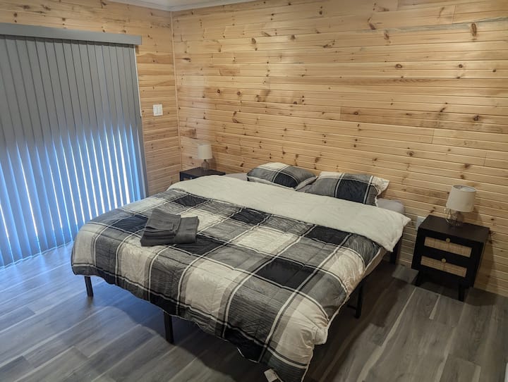 Cabin By The Farm - Truro